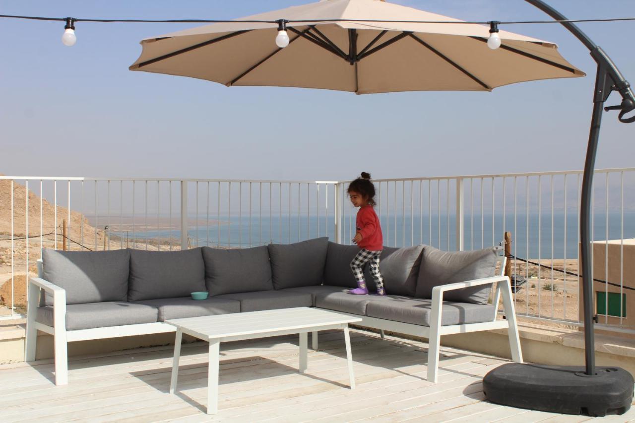 Dead Sea Rooftop - גג ים המלח Avnat Exterior photo